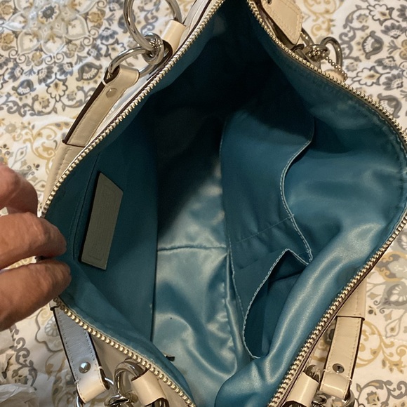 Gorgeous Coach bag - Picture 6 of 10